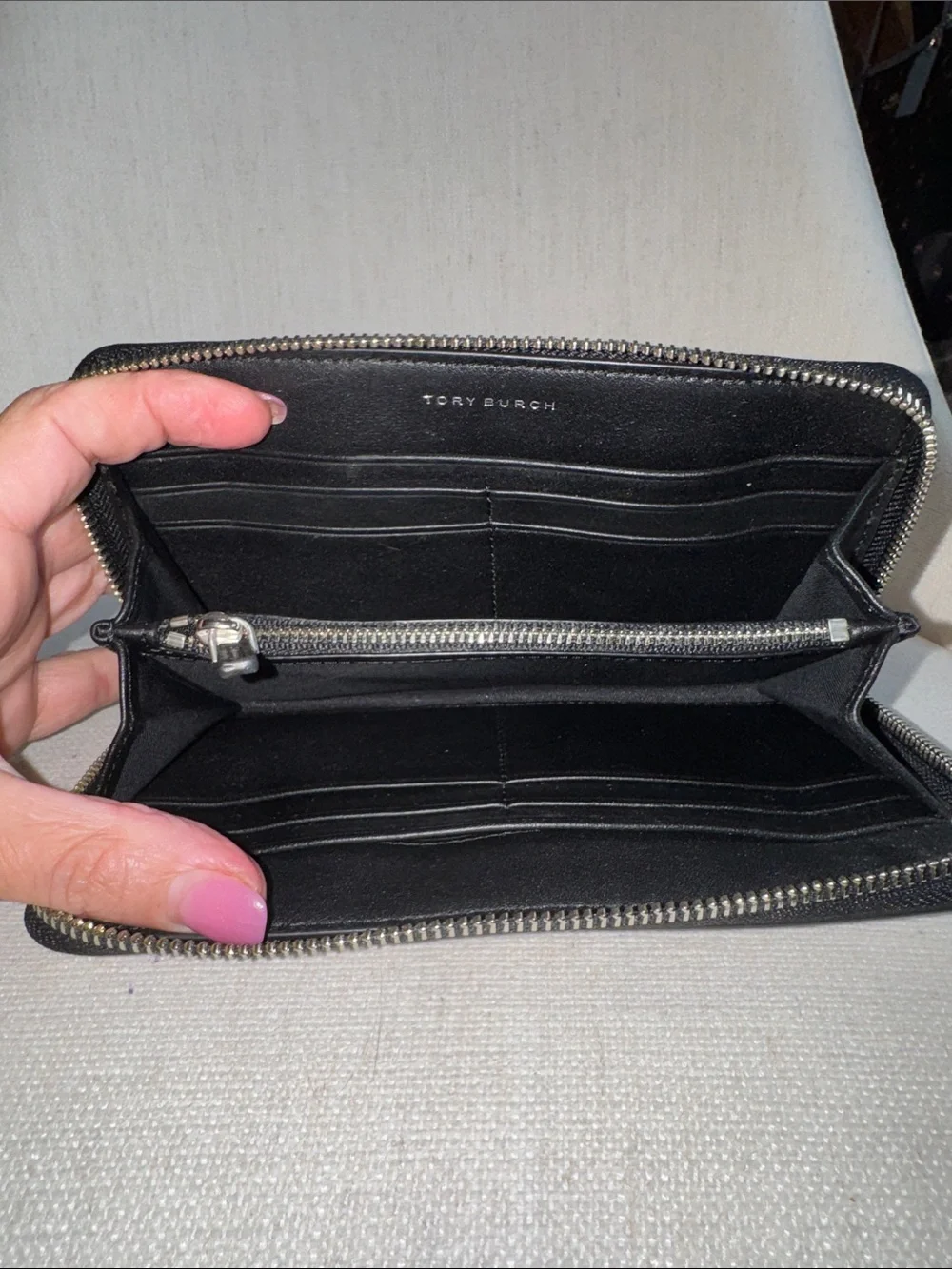 Tory Burch Black & White Snake-Print Zip Around Wallet NWOT